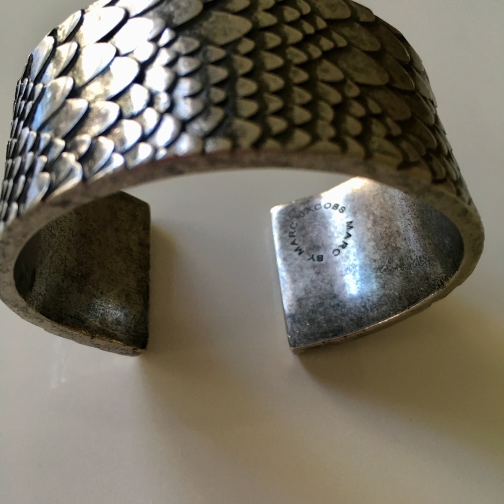 Marc Jacobs cuff - Picture 3 of 3